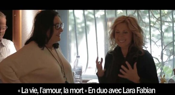 Lara Fabian chante avec Nana Mouskouri pour son album Rendez-vous attendu le 21 novembre 2011.