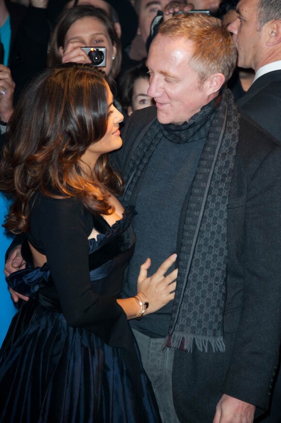 Salma Hayek et son époux François-Henri Pinault font la promotion du Chat Potté, le 20 novembre 2011, à Paris.