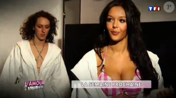 Des candidates sexy dans la bande-annonce de L'amour est aveugle 2, diffusée le vendredi 25 novembre 2011