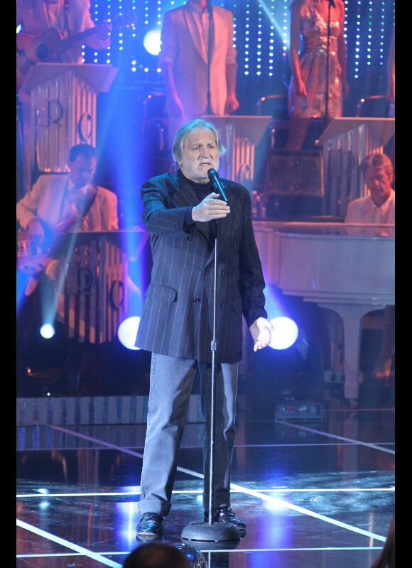 Jean-Jacques Debout lors de l'enregistrement de l'émission Les années Bonheur, diffusée le 10 décembre 2011 sur France 2