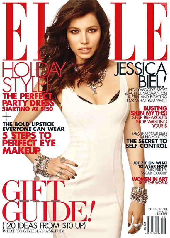 Radieuse de beauté et d'élégance dans une robe Donna Karan, Jessica Biel fait la Une du magazine Elle de décembre 2011.