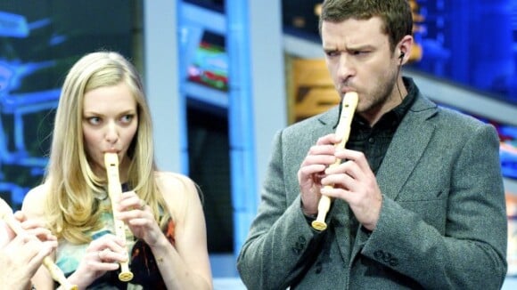 Amanda Seyfried bluffe Justin Timberlake et sa flûte