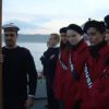 Les prétendantes au titre de Miss France 2012 rendent visite à l'école de la marine nationale à Brest en décembre 2011
