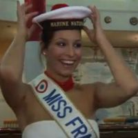 Miss France 2012 : Laury Thilleman et les 33 Miss, sexy et glamour, en matelots