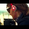 David Guetta - Without you - figure dans Top of The pop 2011 (What de fuck) un grand résumé des tubes de l'année par Mash-up Germany, novembre 2011.