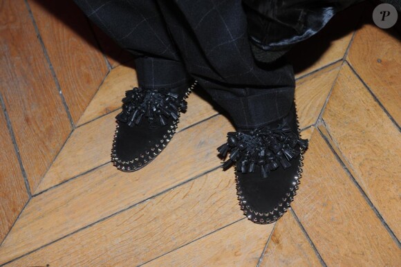 John Malkovich a présenté sa collection Technobohemian à Paris le 8 décembre 2011 et fêté son anniversaire ! Christian Louboutin a de belles chaussures !