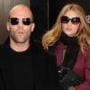 Rosie Huntington Whiteley et Jason Statham à New York, le 16 décembre 2011.