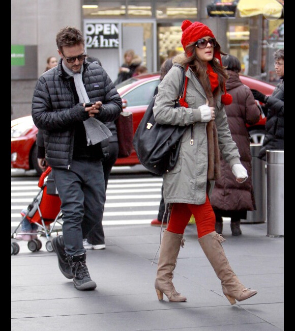 David Arquette et sa nouvelle compagne Christina McLarty le 20 décembre 2011 dans les rues de New York