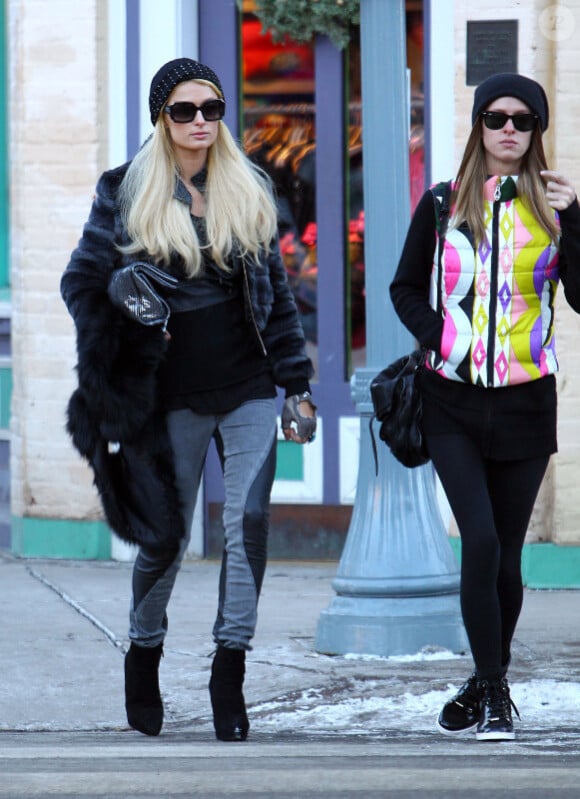 Nicky Hilton et Paris Hilton en vacances à Aspen, le 23 décembre 2011.
