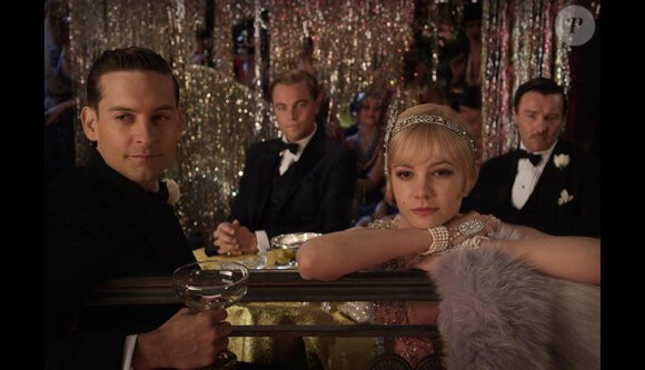Tobey Maguire, Leonardo DiCaprio et Carey Mulligan dans Gatsby le Magnifique.