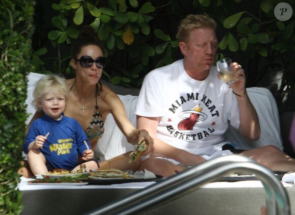 Boris Becker, son fils Amadeus et sa femme Lily à Miami le 21 décembre 2011