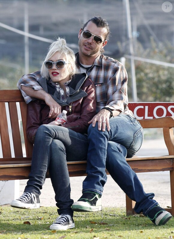 Gwen Stefani très tendre avec son mari Gavin Rossdale à Beverly Hills le 31 décembre 2011