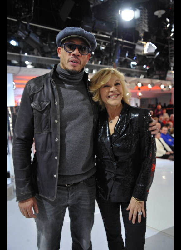 JoeyStarr et Nicoletta lors de l'émission Vivement Dimanche enregistrée le 4 janvier 2012 au Studio Gabriel à Paris