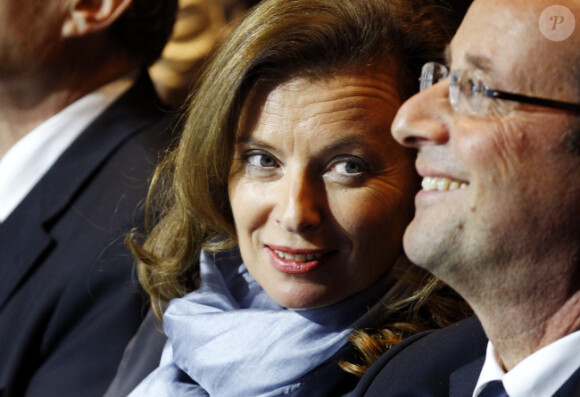 Valérie Trierweiler et François Hollande, très complices le 7 janvier 2012 à Tulle