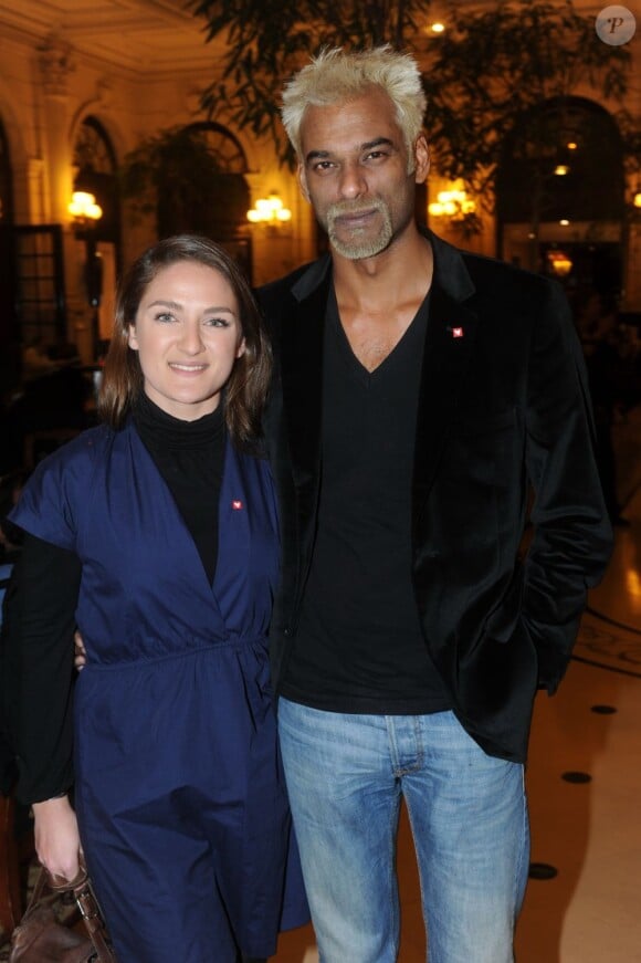 Satya Oblet et sa femme lors du gala mécénat chirurgie cardiaque au grand Hôtel à Paris, le 9 janvier 2012