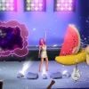 Des images de Katy Perry dans Les Sims 3 Showtime disponible en précommande, sortie prévue en mars 2012.