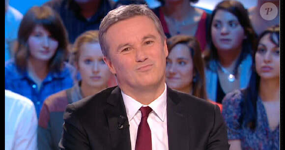 Nicolas Dupont Aignan dans la météo du Grand Journal de mercredi 18 janvier 2012 sur Canal +