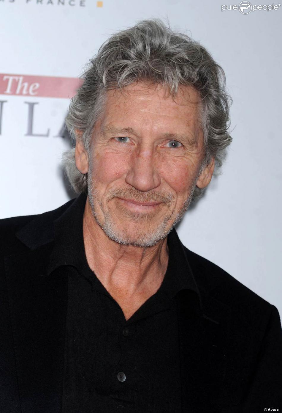 Roger Waters lors de la première de  The Iron Lady  à New York en décembre 2011. Le 14 janvier 2012, le héros de Pink Floyd s&#039;est marié avec sa fiancée de longue date, Laurie Durning.