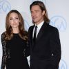 Angelina Jolie et son Brad Pitt plus amoureux que jamais lors des Producers guild awards à Los Angeles le 21 janvier 2012