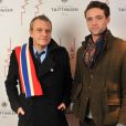 Jean-Charles de Castelbajac et son fils Louis-Marie lors de la soirée de lancement du nouveau bar panoramique de l'Hôtel Concorde La Fayette La Vue le jeudi 19 janvier 2012 à Paris