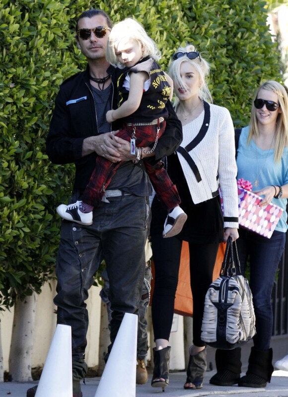 Gavin Rossdale, sa femme Gwen Stefani et leurs fils Kingston et Zuma, vont à une fête à Los Feliz, le 28 janvier 2012