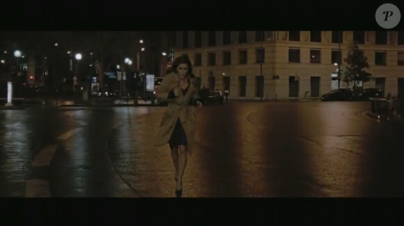 Jenifer dans le clip de L'amour fou