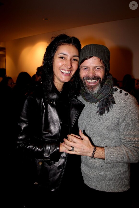 Zofia Reno et Madz Kornerup (fondateur de Shamballa Jewels) au lancement du sac Vavavoom de Valentino, vendu en édition limitée et  en  exclusivité au magasin Montaigne Market à Paris, le 25 janvier 2012