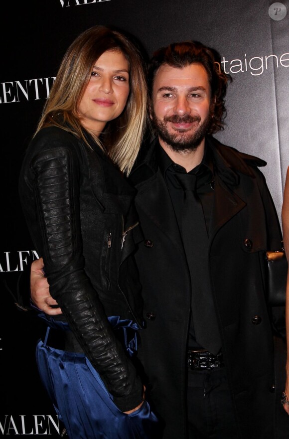 Isabelle Funaro et Michaël Youn au lancement du sac Vavavoom de Valentino, vendu en édition limitée et  en  exclusivité au magasin Montaigne Market à Paris, le 25 janvier 2012