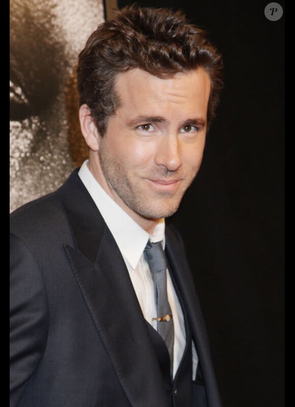 Ryan Reynolds lors de la première de Safe House (Sécurité Rapprochée) le 7 février 2012 à New York