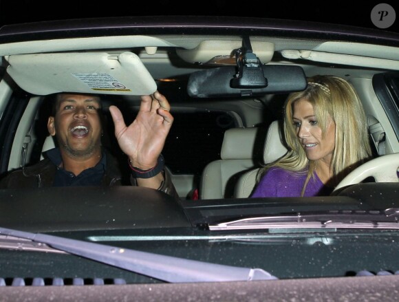 Alex Rodriguez et sa petite amie Torrie Wilson en voiture, quittent le restaurant Il Ristorante. Santa Monica, le 7 février 2012.
