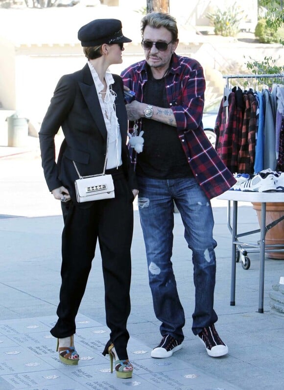 Johnny Hallyday et Laeticia à Los Angeles, le 8 février 2012.