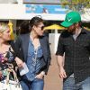 Justin Timberlake et Jessica Biel, accompagnés d'une amie, à la sortie d'un cabinet médical de Los Angeles, le 10 février 2012.