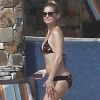 Kate Hudson est en vacances à Cabo San Lucas, au Mexique, en février 2012. Elle est avec son compagnon Matthew Bellamy et leur enfant Bingham.