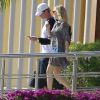 Kate Hudson en congés à Cabo San Lucas, au Mexique, en février 2012. Elle est avec son compagnon Matthew Bellamy et leur enfant Bingham.