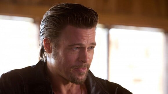 Brad Pitt bien gominé pour jouer les durs à cuire