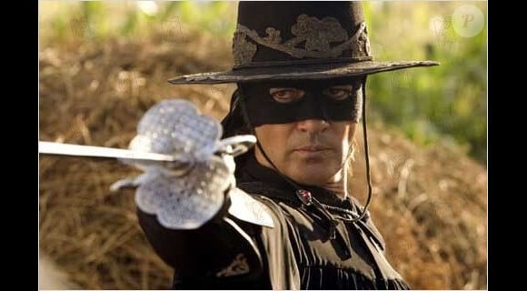 Antonio Banderas dans La Légende de Zorro