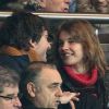 Antoine Arnault et Natalia Vodianova lors du match au sommet entre le PSG et Montpellier conclu sur le score de 2-2 au Parc des Princes à Paris le 19 février 2012
