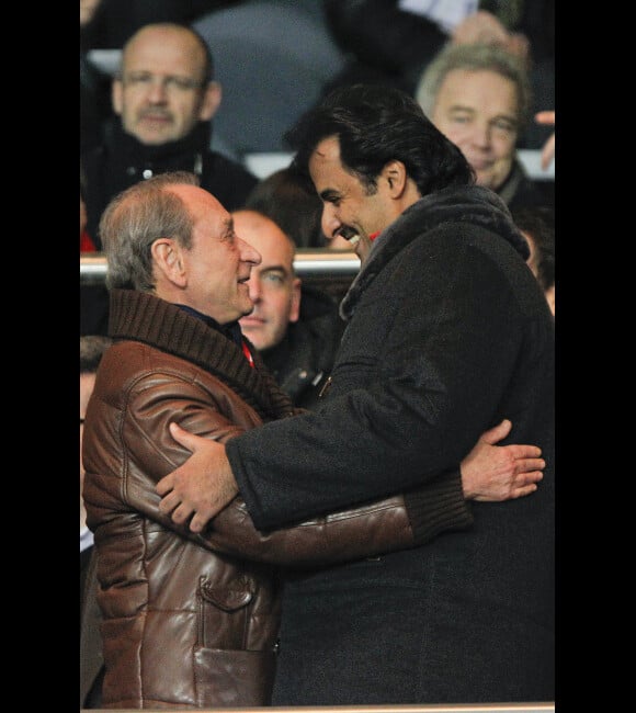 Bertrand Delanoë et le cheikh Tamim ben Hamad Al Thanilors du match au sommet entre le PSG et Montpellier (2-2) le 19 février 2012 à Paris au Parc des Princes