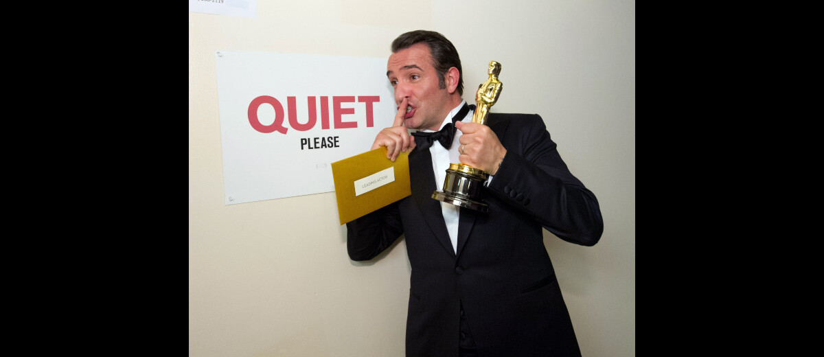Photo : Jean Dujardin, Oscar du meilleur acteur, le 26 février 2012 à ...