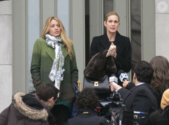 Blake Lively et Kelly Rutherford sur le tournage de Gossip Gir à New York, le 1er mars 2012
