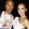 Pharrell Williams a rencontré Jessica Alba lors de la soirée Lanvin pour marquer les 10 ans d'Alber Elbaz à la tête de la direction artistique de la maison, en marge du défilé. Le 2 mars 2012