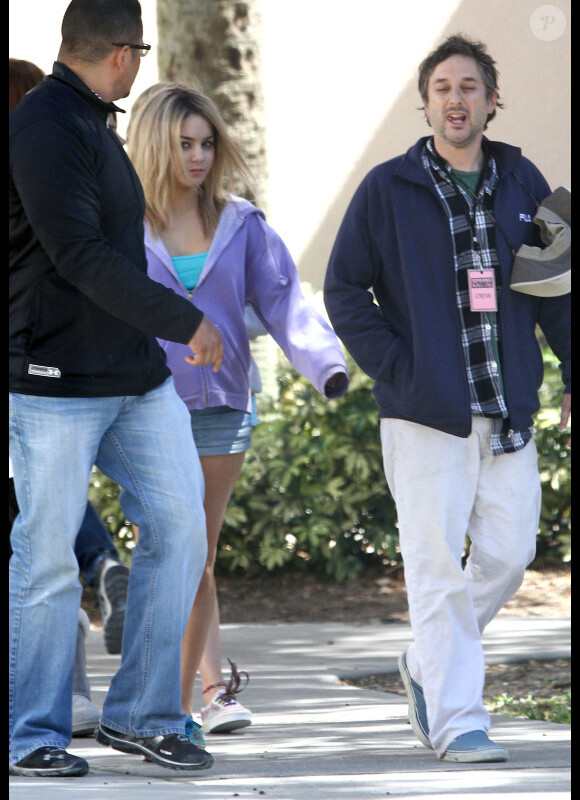 Vanessa Hudgens, devenue blonde, sur le tournage de Spring Breakers, le lundi 5 mars 2012.