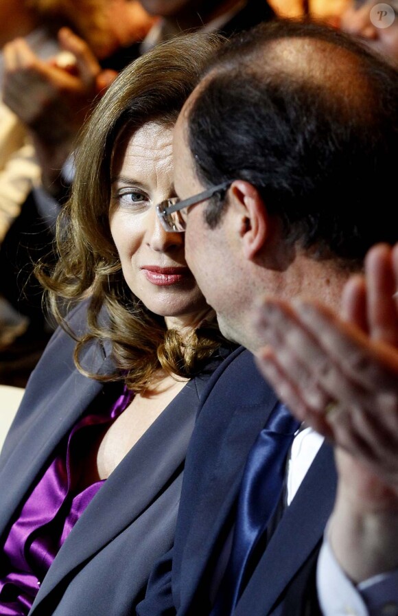 Valérie Trierweiler et François Hollande à Tulle, le 7 janvier 2012.
