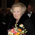  La reine Beatrix assistait le 11 mars 2012 à Amsterdam à un concert hommage aux grands pianistes. 
 Après la tragédie familiale qui a frappé la famille royale des Pays-Bas en février 2012 (le prince Friso, victime d'une avalanche, est tombé dans le coma), il a fallu se remettre au travail... 