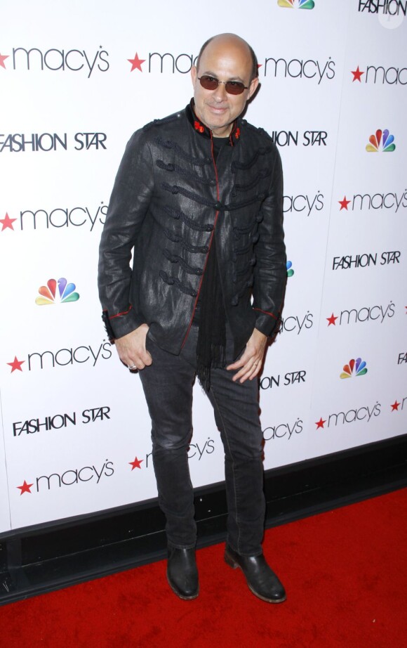 John Varvatos lors de la première de l'émission Fashion Star au Macy's Herald Square. New York, le 13 mars 2012.