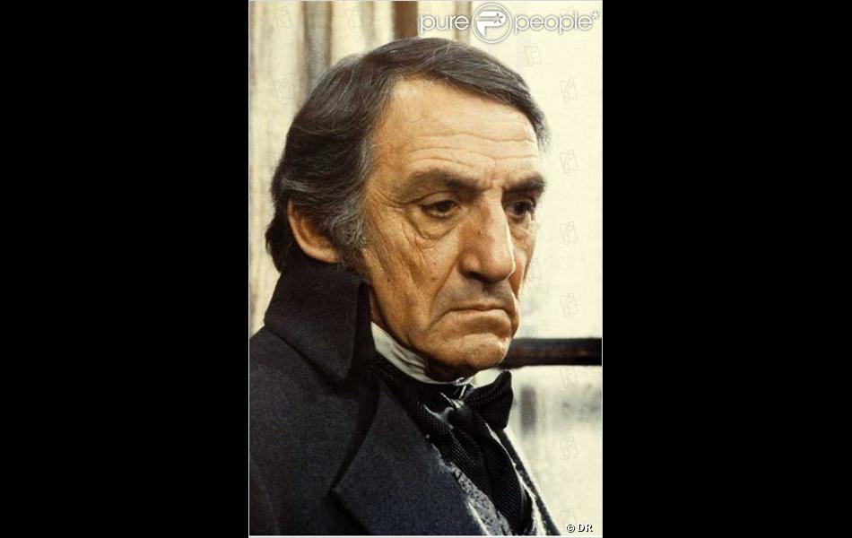 Film Les Misérables Avec Lino Ventura Lino Ventura dans Les Misérables (1982) - Purepeople