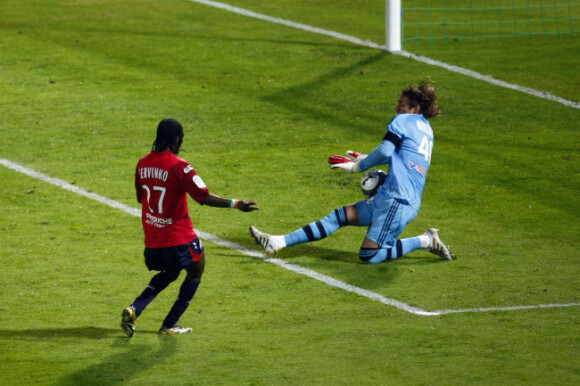 Elinton Andrade le 8 mai 2010 à Marseille lors d'un match face à Lille remporté par ces derniers 3-2.