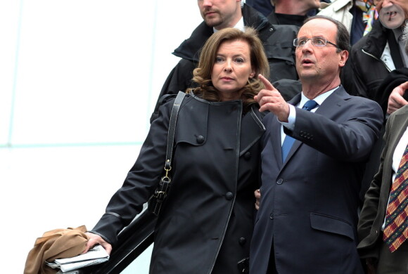 François Hollande et Valérie Trierweiler, à Rennes, le mercredi 4 avril 2012.
