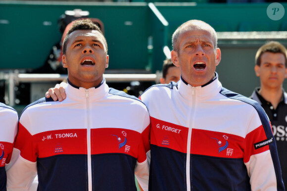 Jo-Wilfried Tsonga et Guy Forget, capitaine de l'équipe de France de tennis, le vendredi 6 avril 2012 à Monte Carlo.