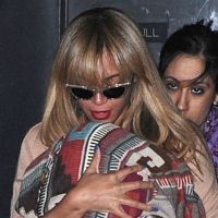 Beyoncé : Très protectrice avec sa petite Blue Ivy, elle ne la lâche pas